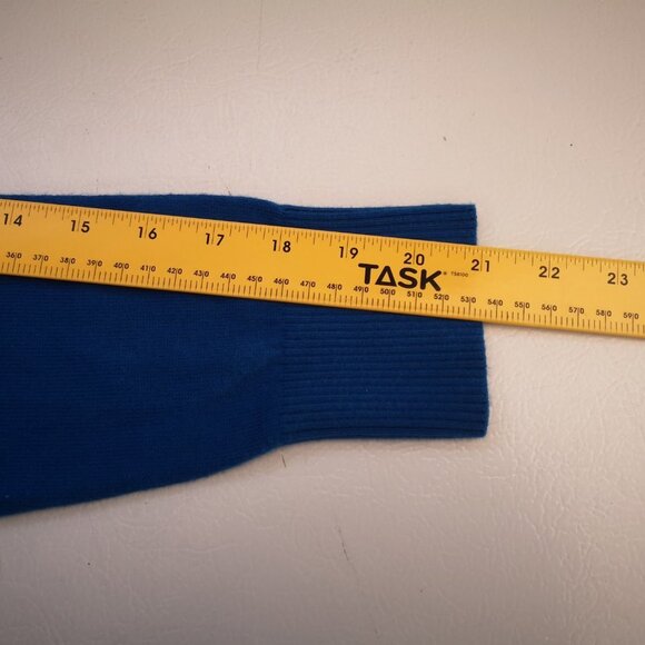 Talbots Ladies Size Medium Royal Blue Round Neck Lightweight Sweater - Picture 5 of 9